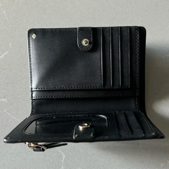 KATE SPADE Wallet Medium Bifold - Picture 8 of 9